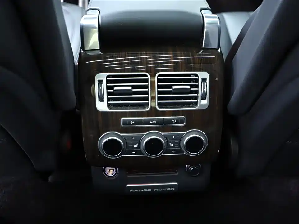 Land Rover Range Rover 2014 — фото 12