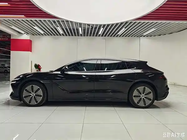 Denza Z9GT 2024