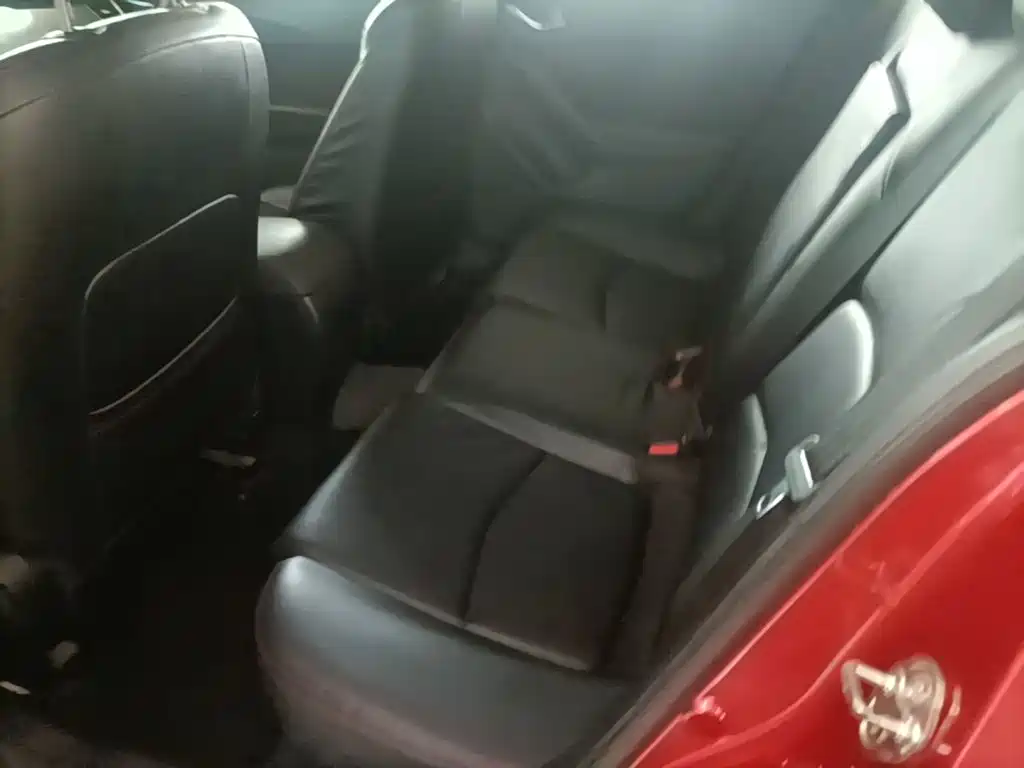 Mazda 3 Angkesela 2016 — фото 17
