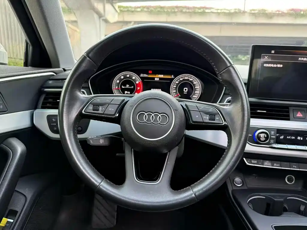 Audi A4L 2021 — фото 8