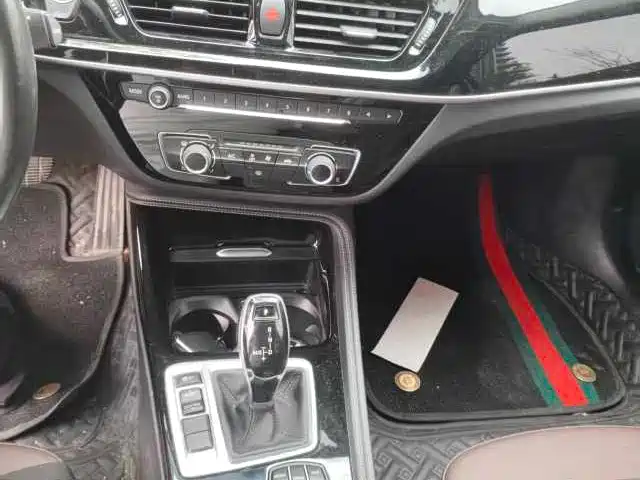 BMW 1 Series 2021