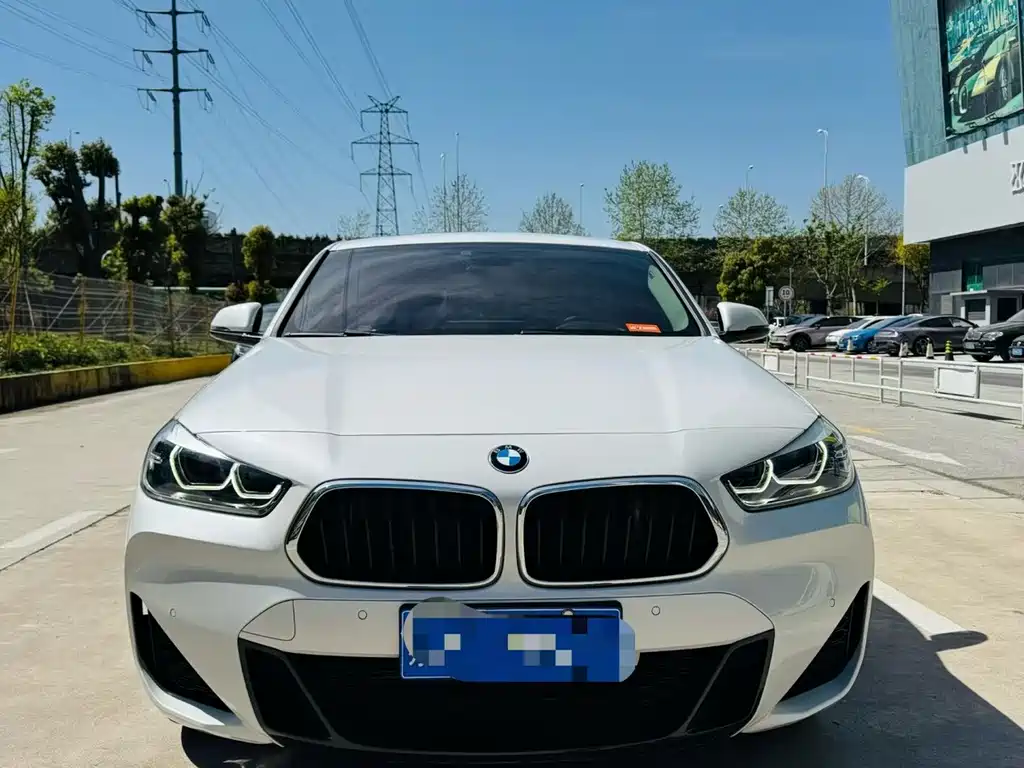 BMW X2 2021 — фото 2
