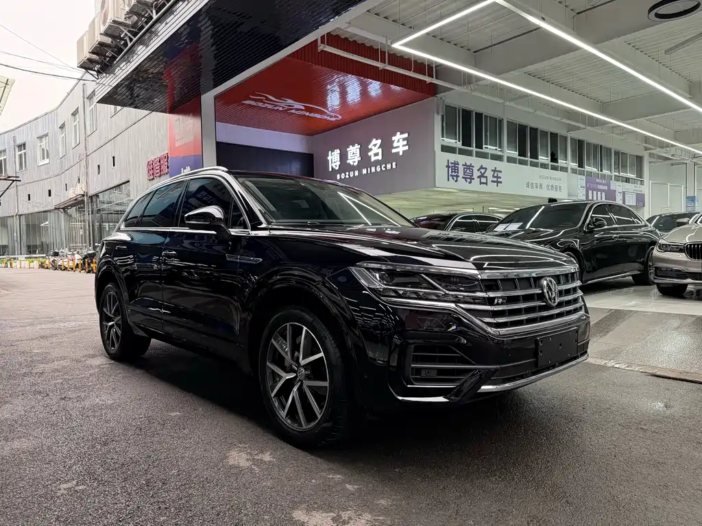 Volkswagen Touareg 2020 — фото 3