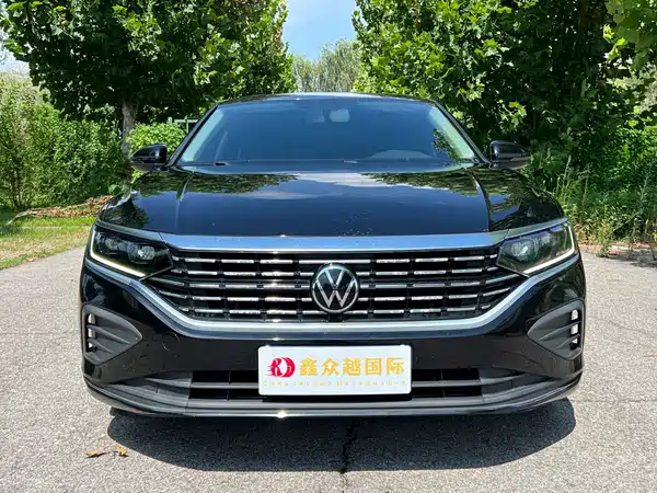 Volkswagen Passat 2022