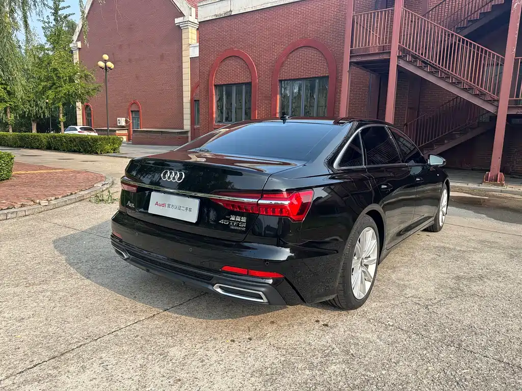 Audi A6L 2020