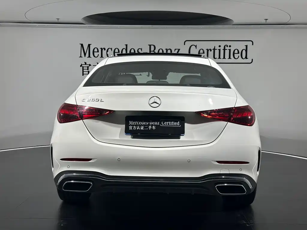 Mercedes-Benz C-Class 2025 — фото 13