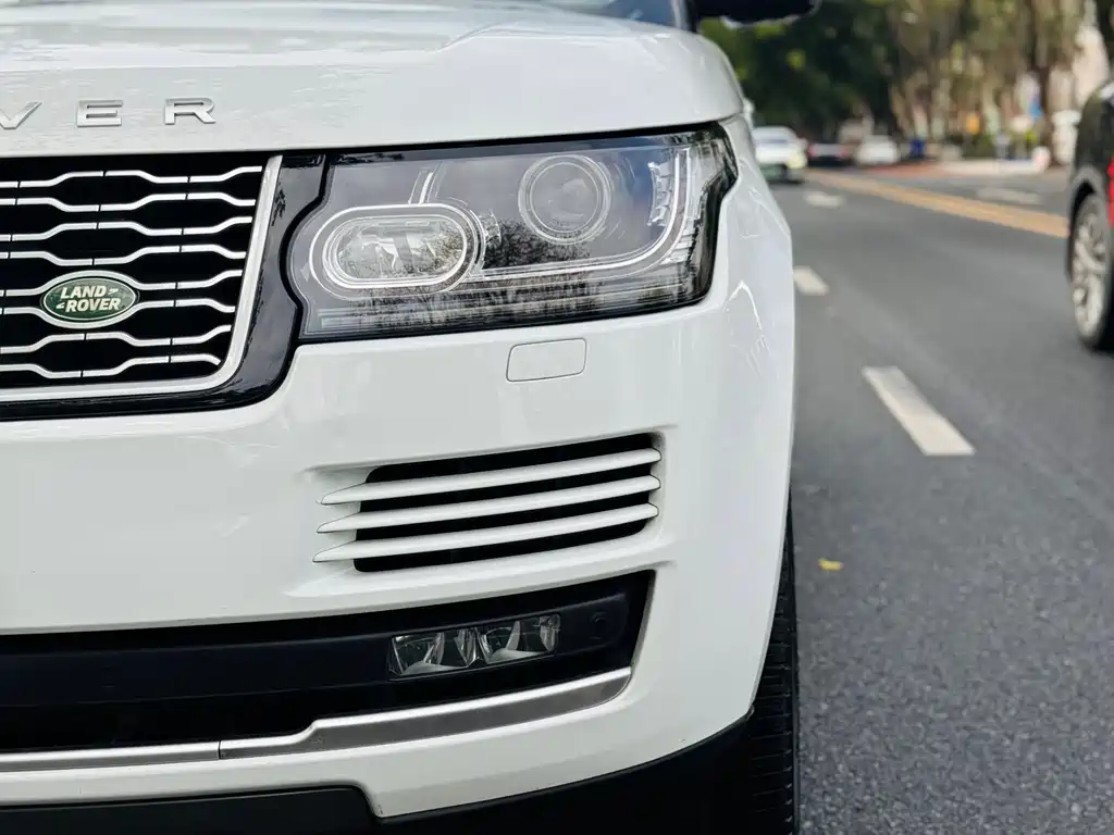Land Rover Range Rover 2017 — фото 17