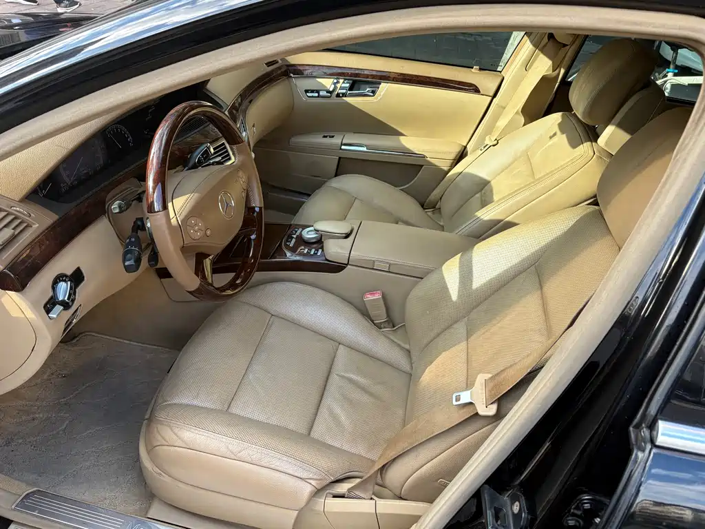 Mercedes-Benz S-Class 2010 — фото 4