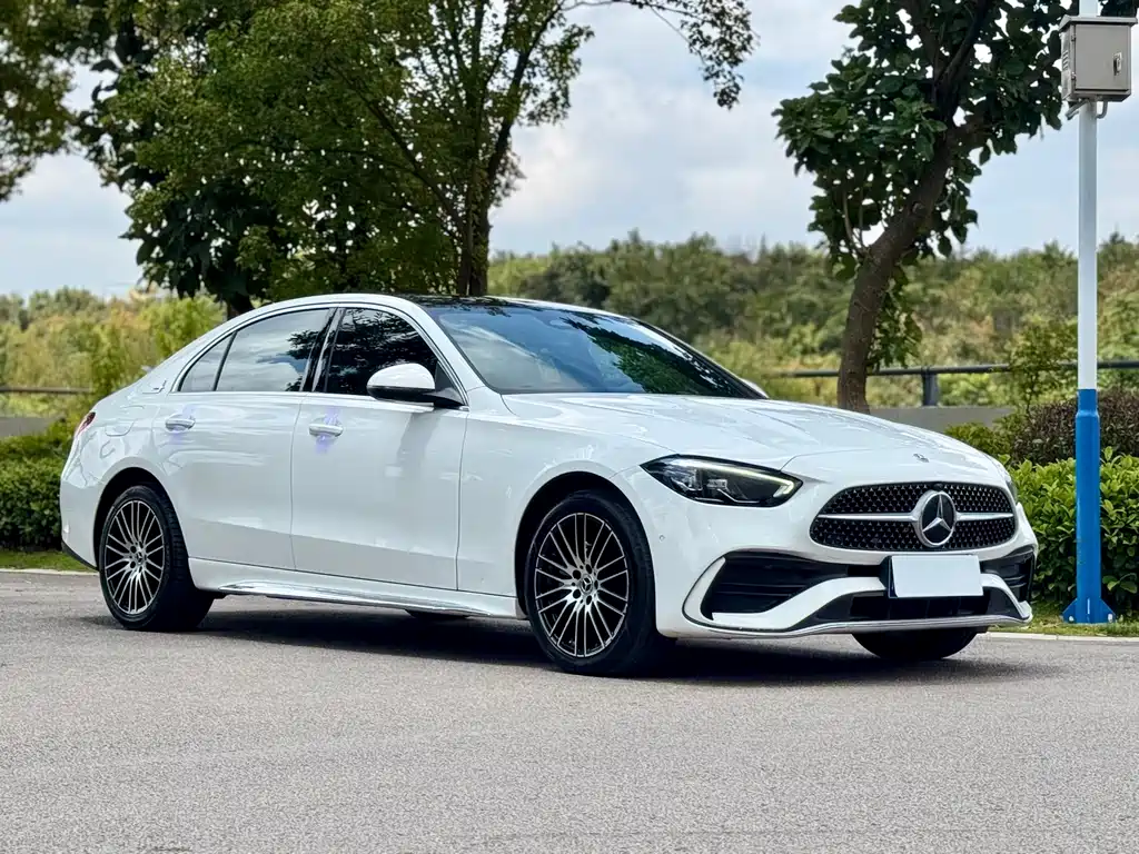 Mercedes-Benz C-Class 2022 — фото 3