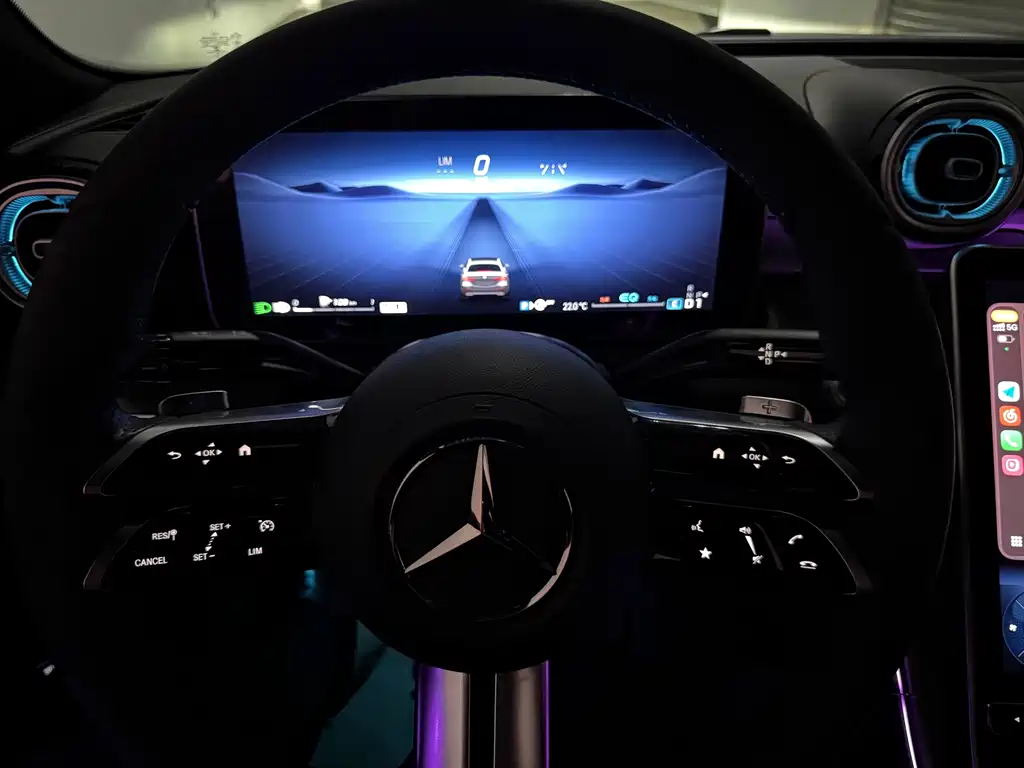 Mercedes-Benz C-Class 2022 — фото 32