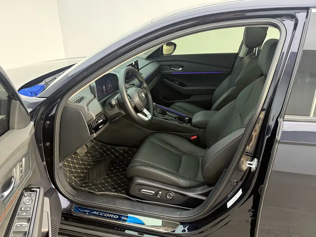 Honda Accord 2024 — фото 13