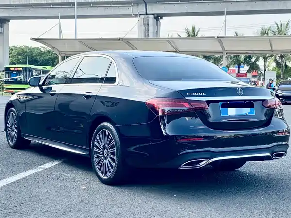 Mercedes-Benz E-Class 2023