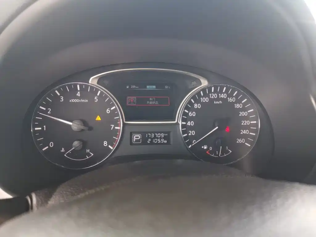 Nissan Teana 2016 — фото 12