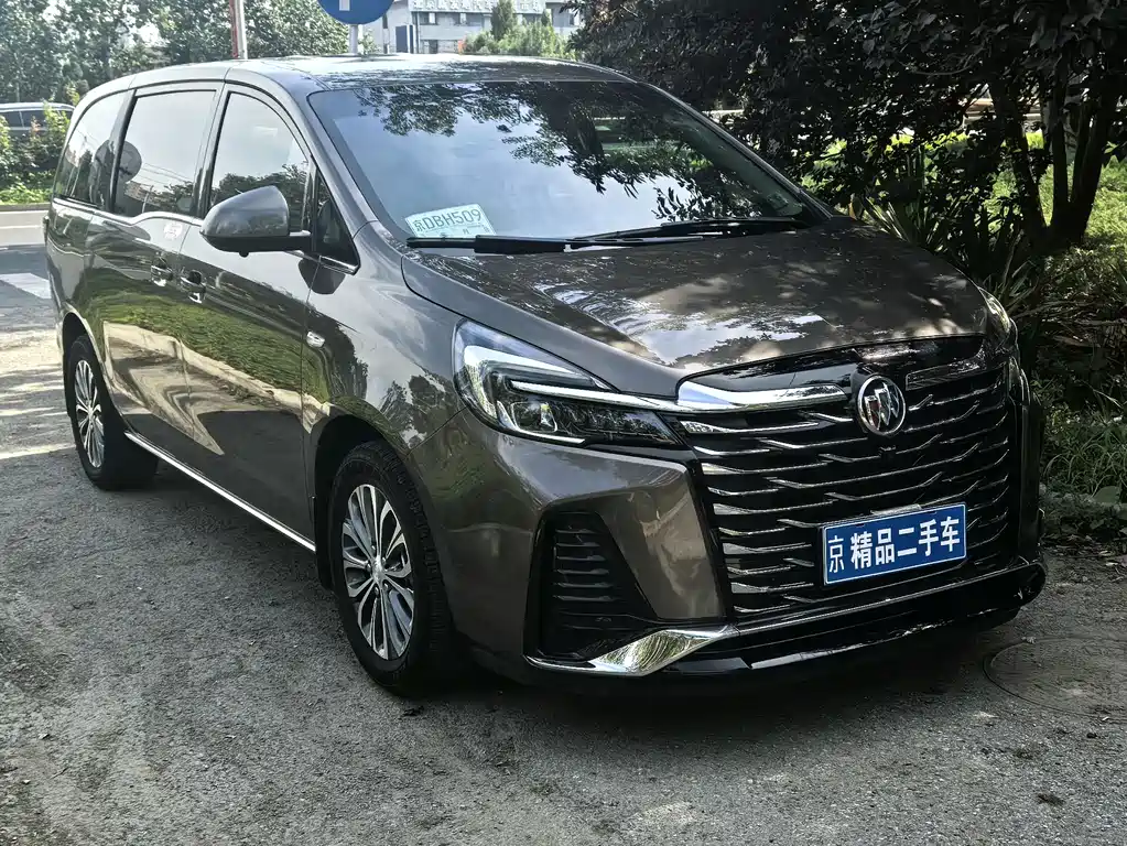 Buick GL8 2023