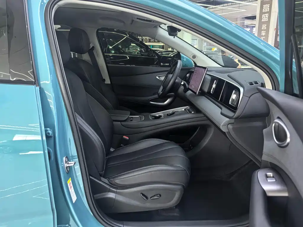 BYD Sealion 05 EV 2025 — фото 17