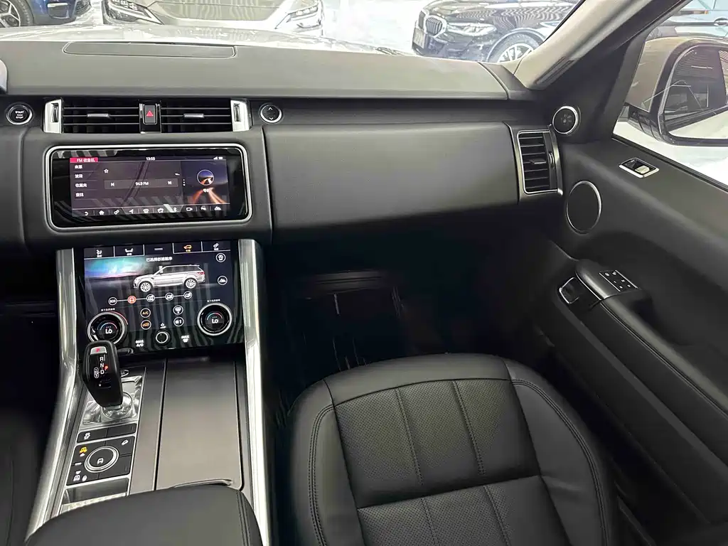 Land Rover Sport 2019 — фото 13