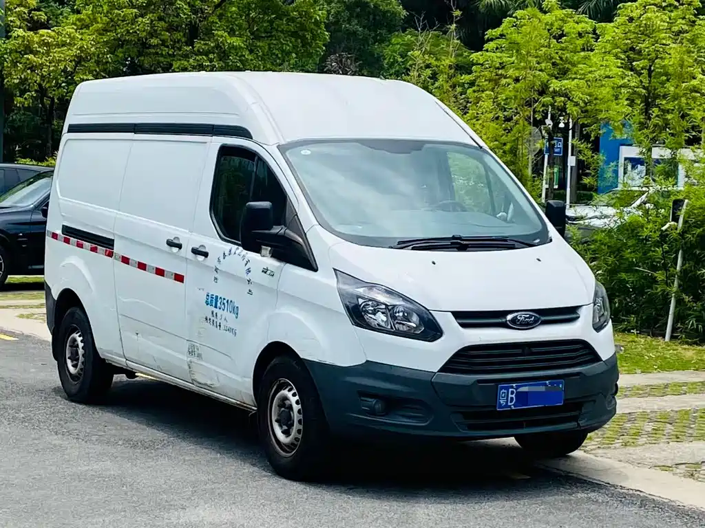 Ford Transit 2022
