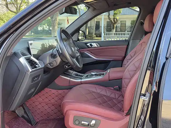 BMW X5 2024