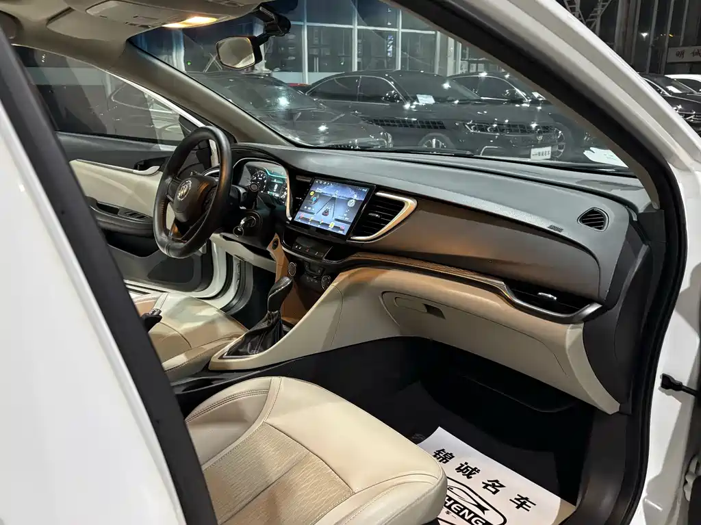 Buick Excelle 2016 — фото 11