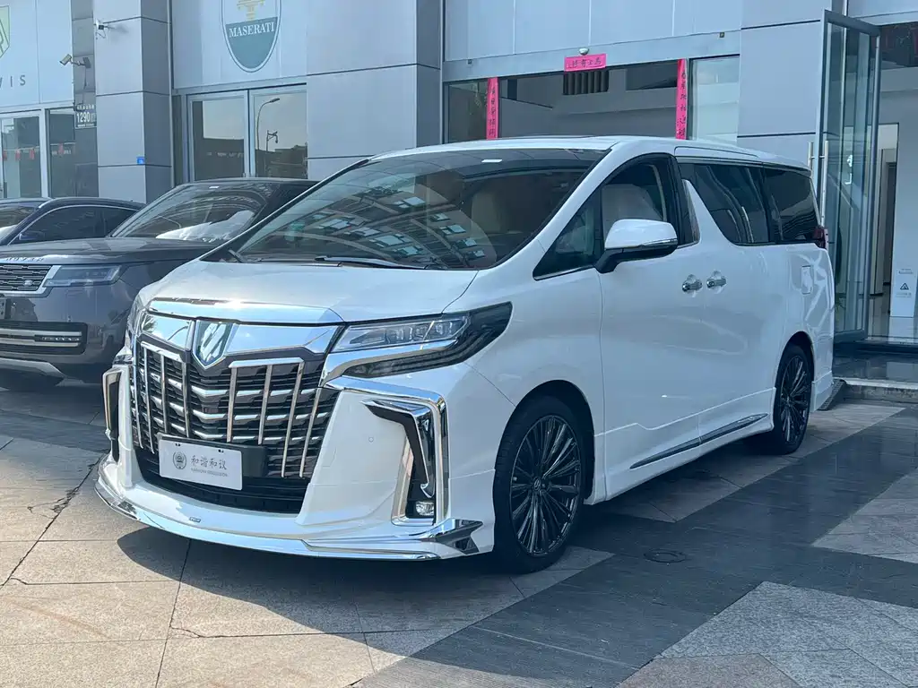 Toyota Alphard 2020 — фото 1