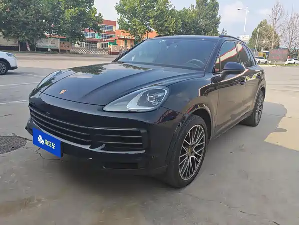 Porsche Cayenne 2023