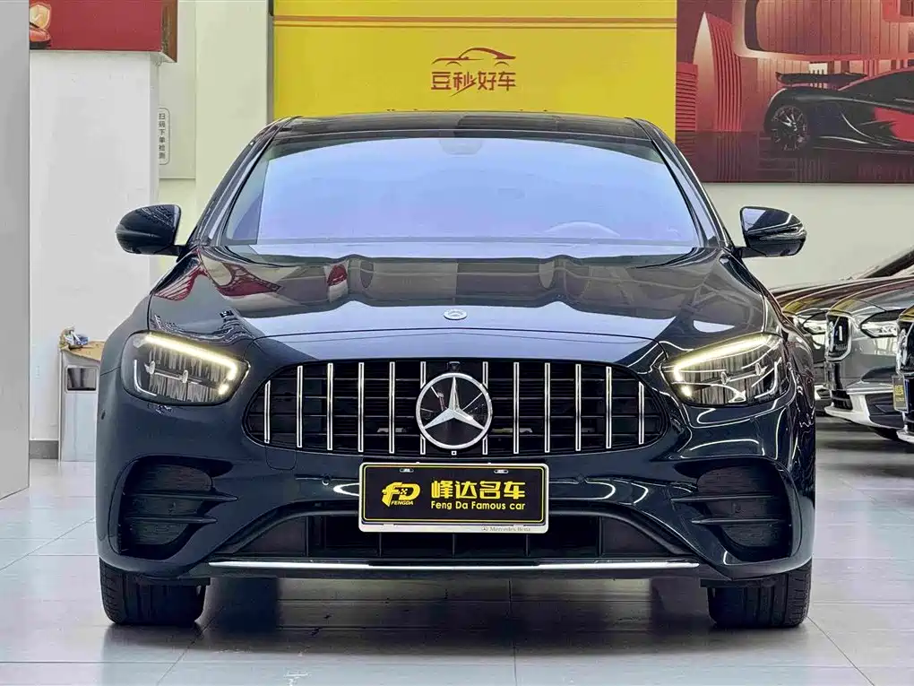 Mercedes-Benz E-Class 2023