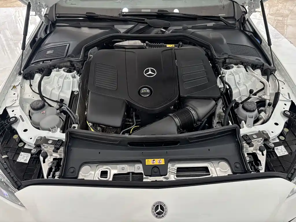 Mercedes-Benz C-Class 2025 — фото 33