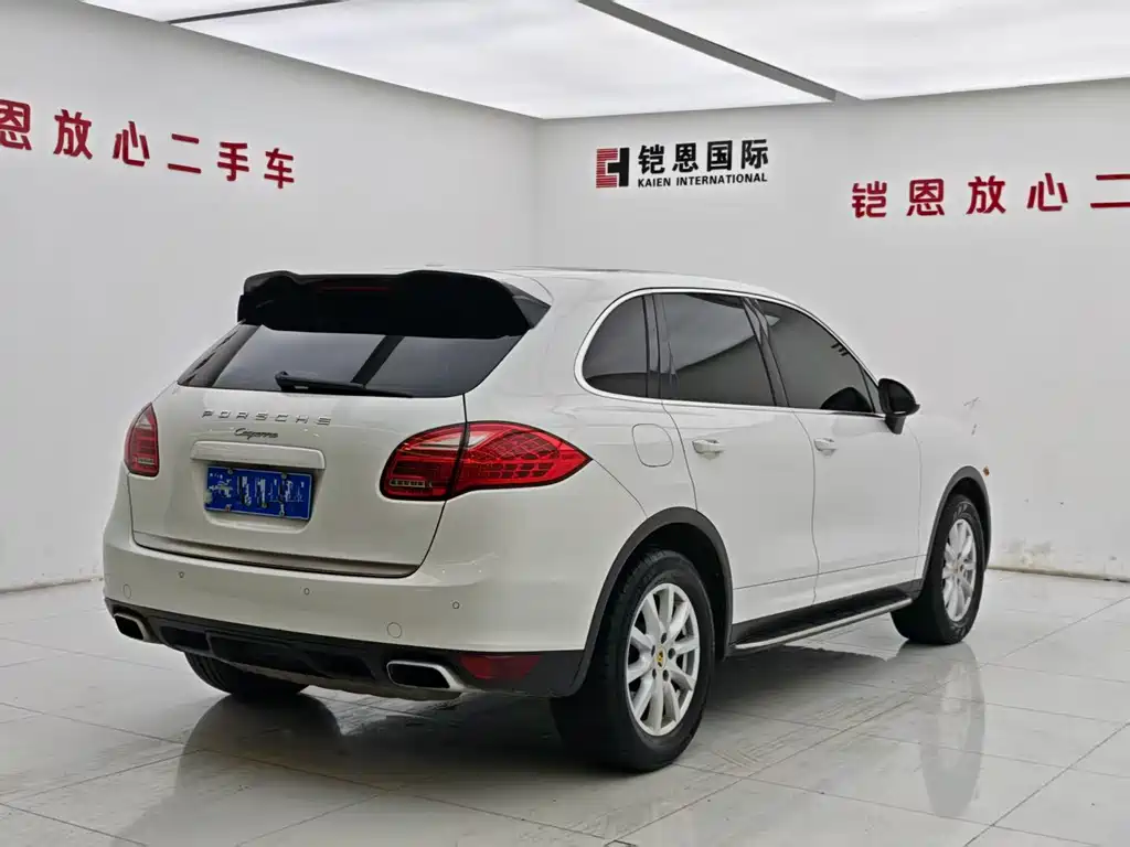 Porsche Cayenne 2014 — фото 9