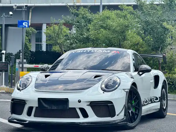 Porsche 911 2019