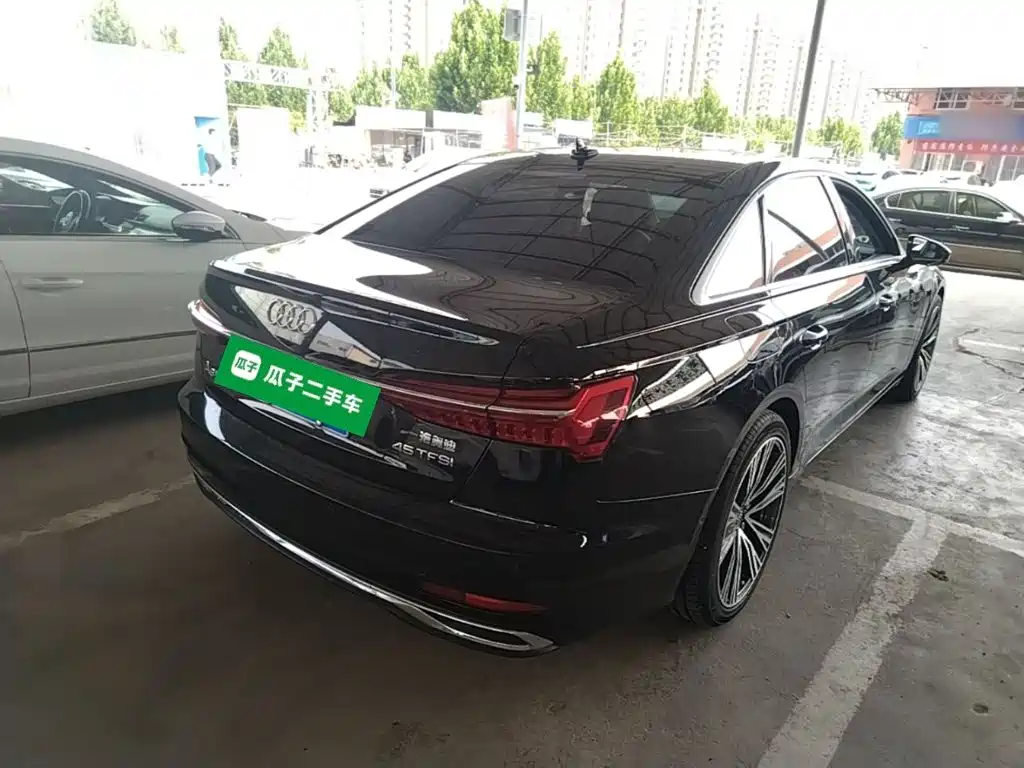 Audi A6L 2023