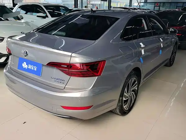 Volkswagen Sagitar 2022
