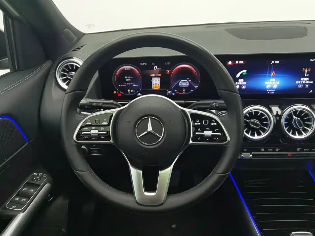Mercedes-Benz GLA 2022 — фото 11