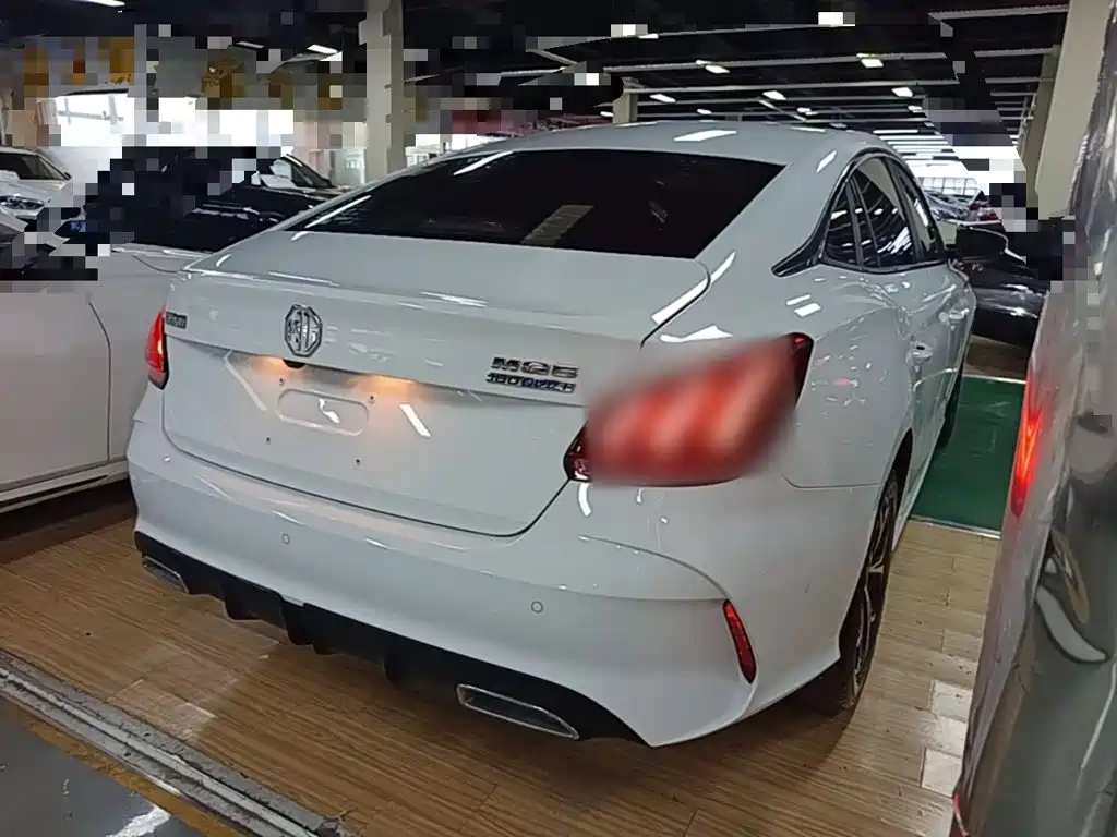 MG MG5 2023