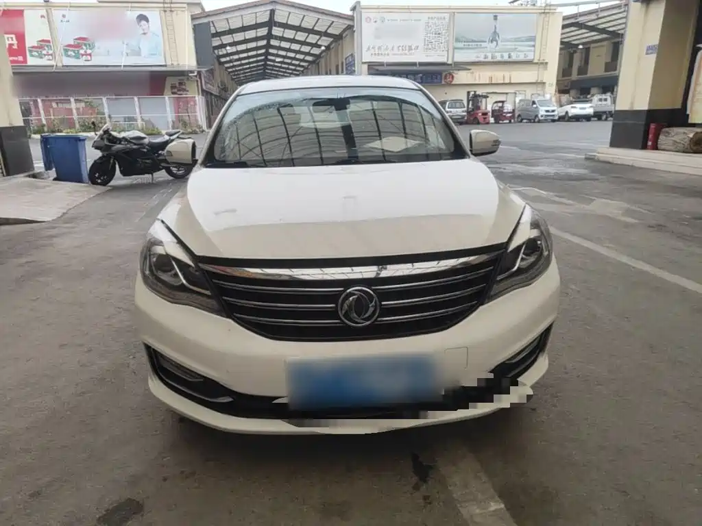 Dongfeng Fengshen A60 2016 — фото 3