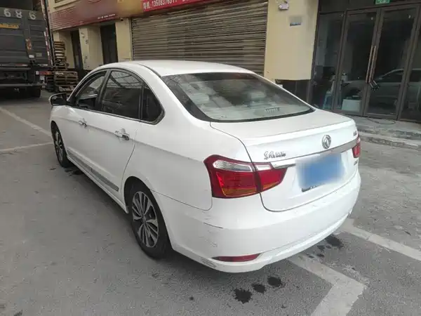 Dongfeng Fengshen A60 2016