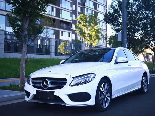 Mercedes-Benz C-Class 2018