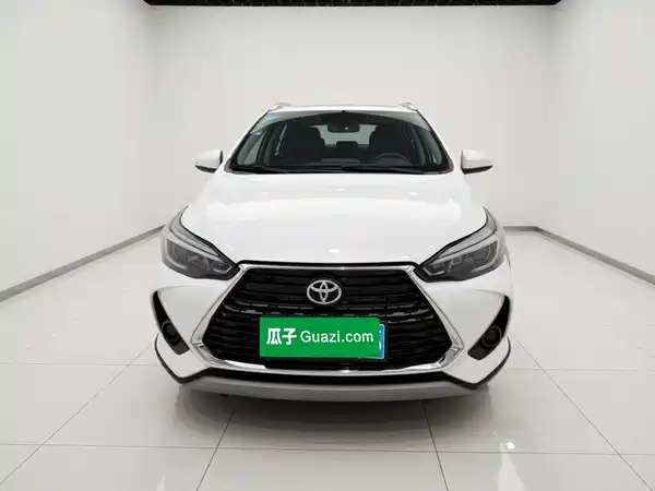 Toyota Yaris L 2022