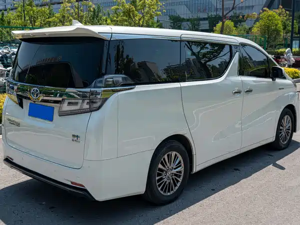 Toyota Vellfire 2020