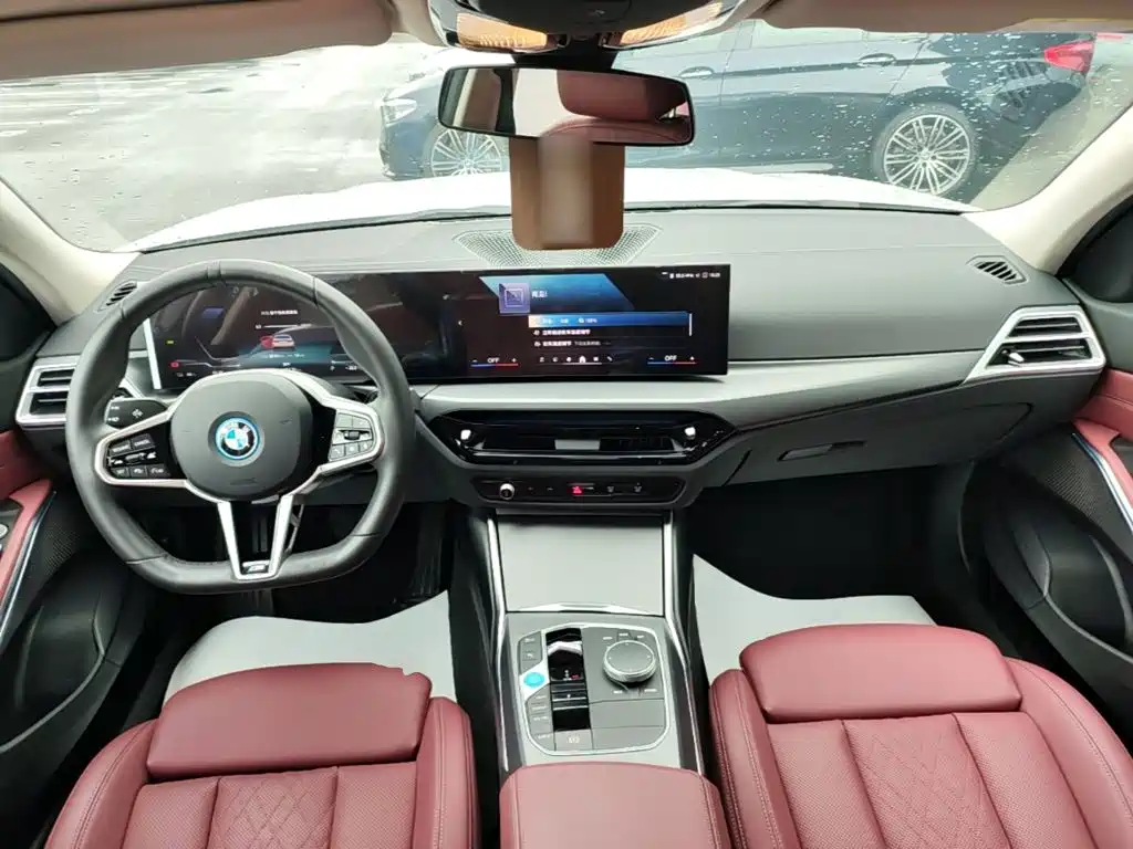 BMW i3 2025 — фото 10