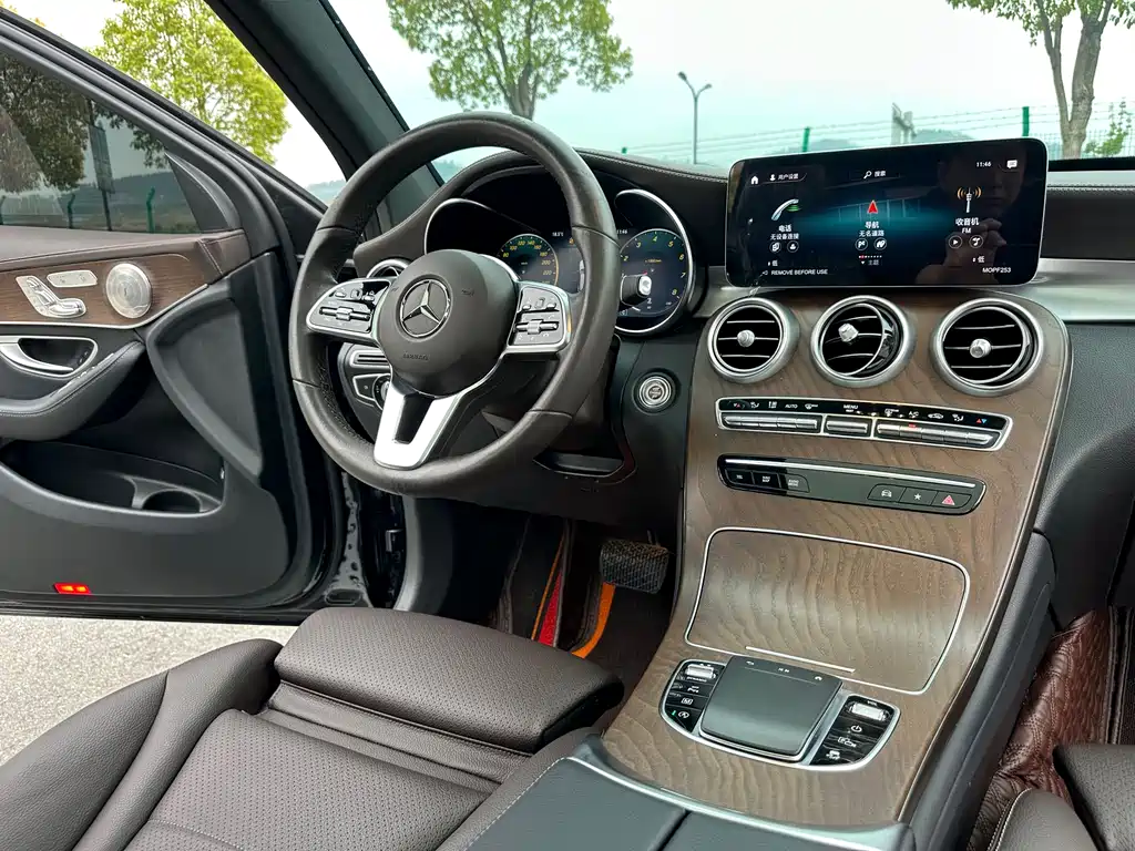 Mercedes-Benz GLC 2023 — фото 14