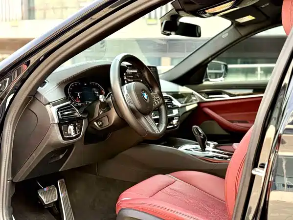 BMW 5 Series 2023