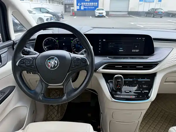 Buick GL8 2020