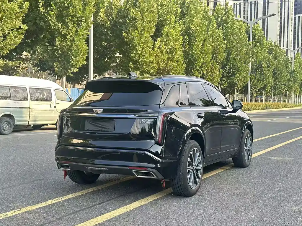 Cadillac XT5 2025 — фото 7