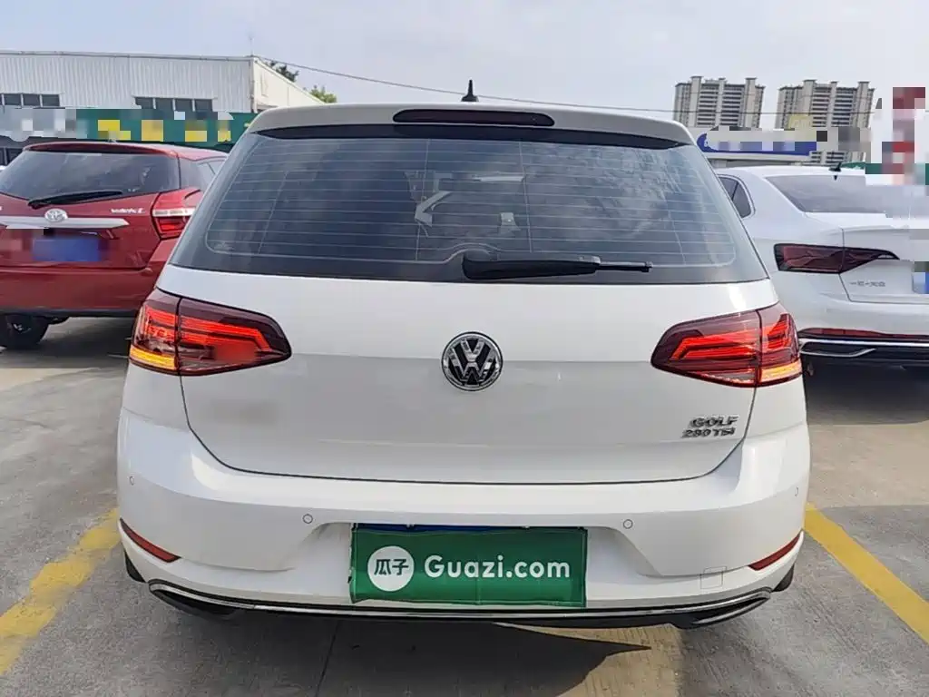 Volkswagen Golf 2020