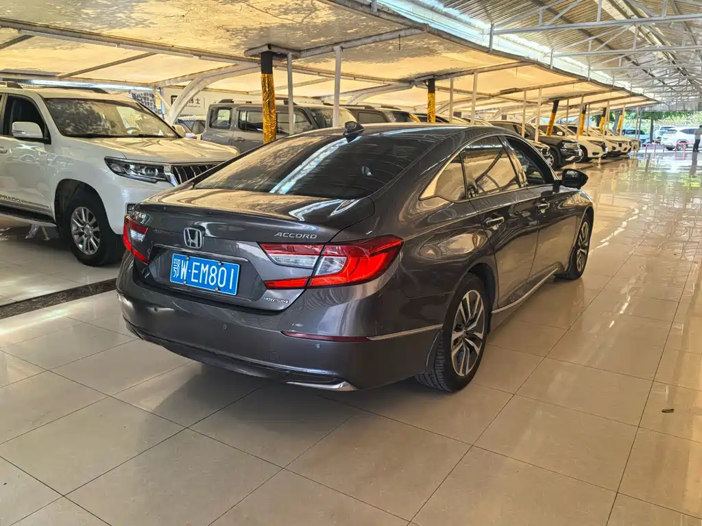 Honda Accord 2020 — фото 9