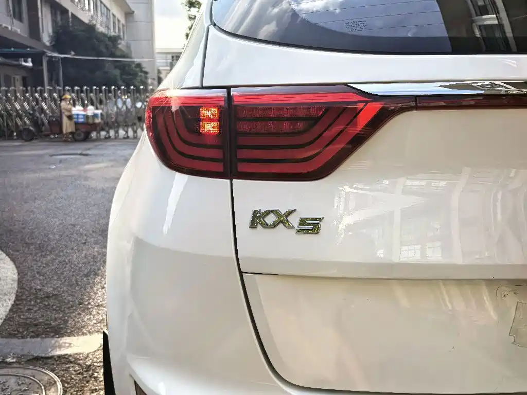Kia KX5 2016 — фото 21