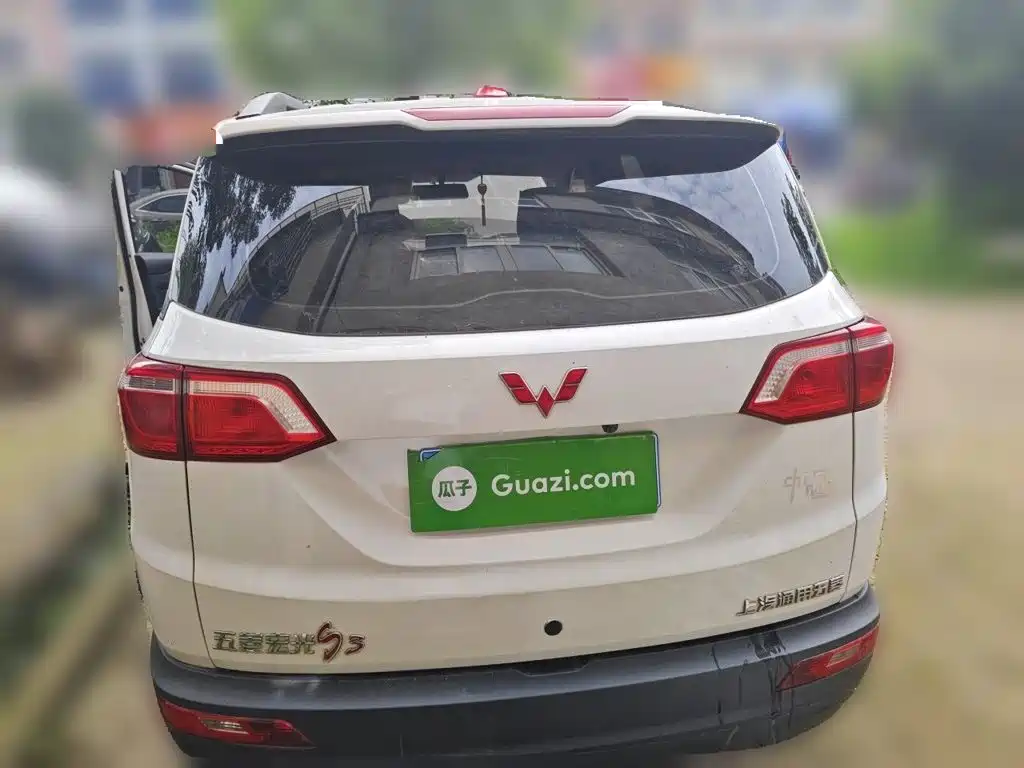 Wuling Hongguang S3 2019
