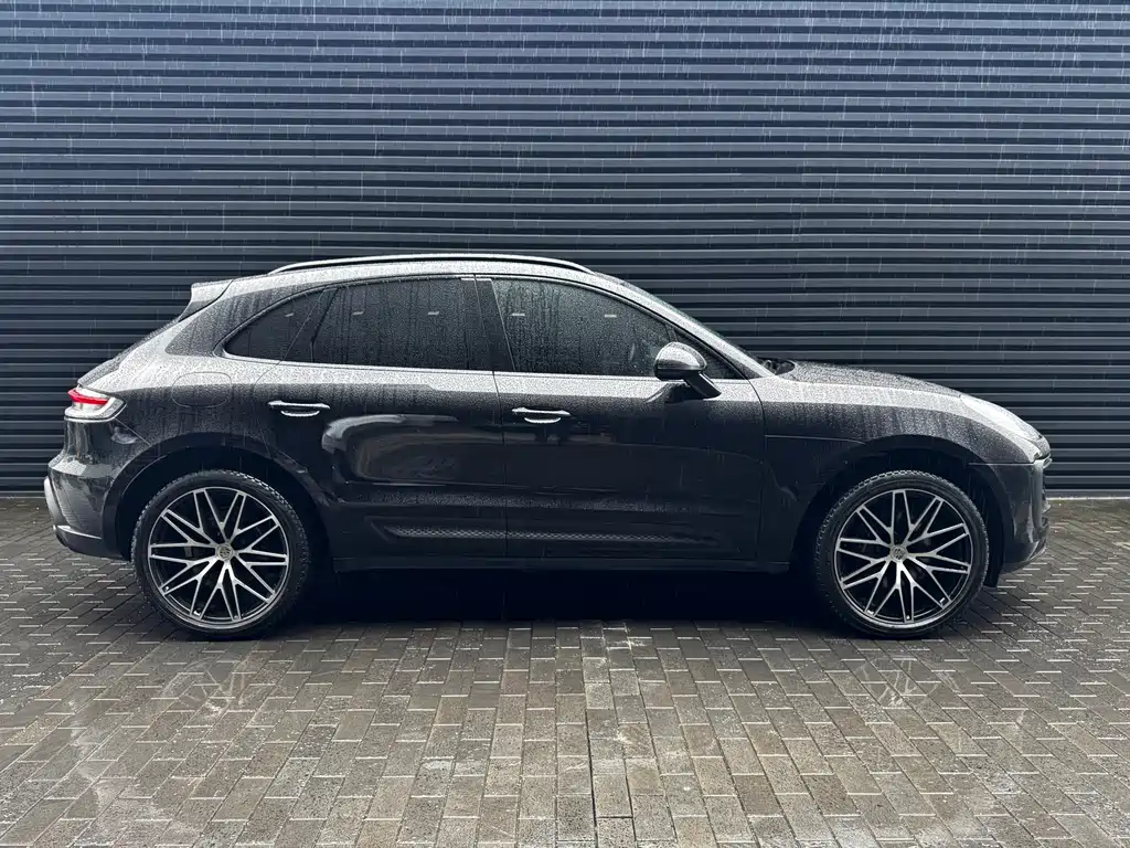 Porsche Macan 2022