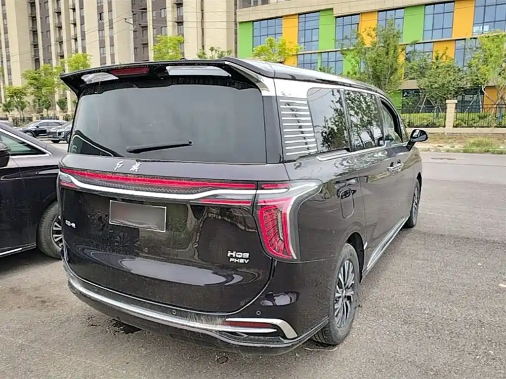 Hongqi HQ9 PHEV 2024 — фото 7