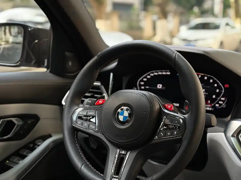BMW M3 2025 — фото 17